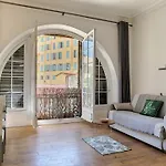 Atypique Studio port de Nice