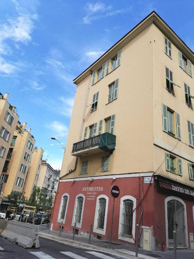 Appartement Atypique Studio Port De Nice